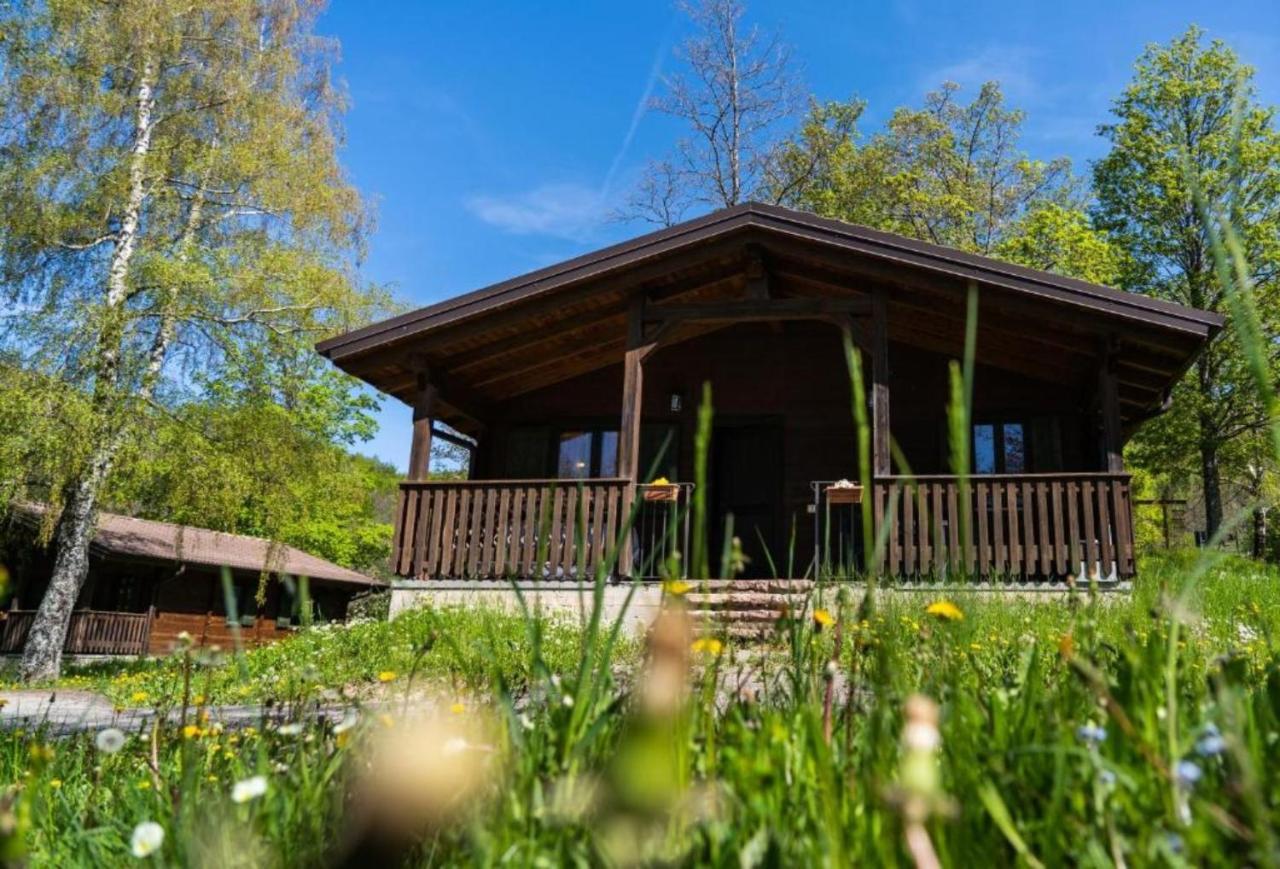 Villaggio Anemone - Chalet Anemone Capanne di Sillano Luaran gambar